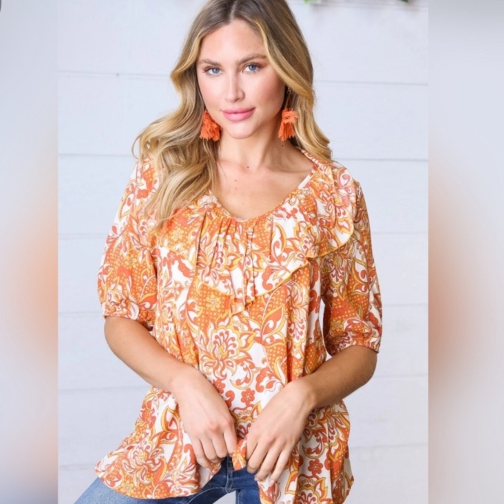 NWT Sugarfox orange paisley ruffle top size large